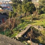 Moradia-T4-e-Armazem-em-Dume-terreno