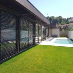Moradia-Terrea-V4-em-Braga-Arcadia-Imobiliaria-exterior-jardim-piscina-casa