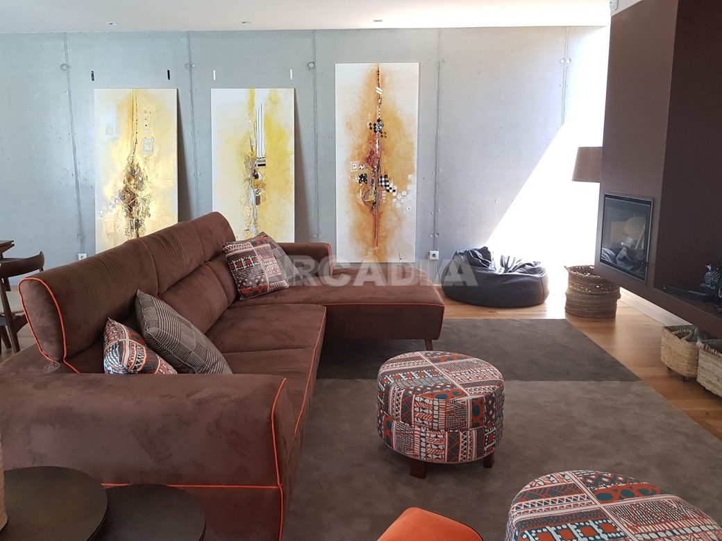 Moradia-Terrea-V4-em-Braga-Arcadia-Imobiliaria-sala-de-estar