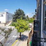 Predio-Para-Restauro-no-Centro-da-Cidade-de-Braga-exterior-campo-da-vinha