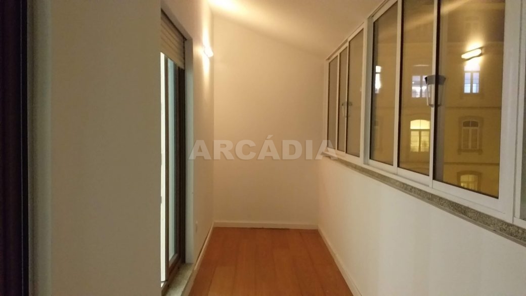 T2-Para-Arrendar-ao-Lado-da-Se-30-marquise